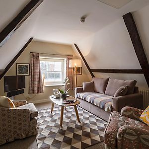 Suite Attic